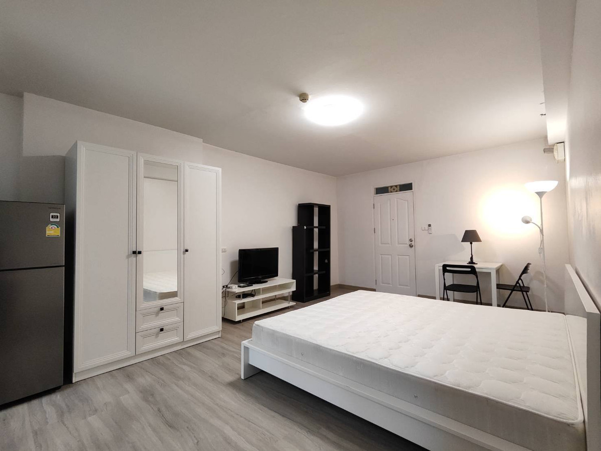 For RentCondoOnnut, Udomsuk : Room for rent at a good price. Comes once in a while. Location next to BTS Udomsuk. Hurry and reserve City Home Sukhumvit 089-6620022.