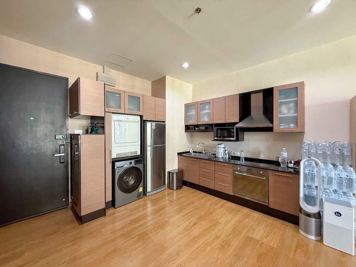 ขายคอนโดราชเทวี พญาไท : Baan Klang Krung Siam - Pathumwan / 2 Bedrooms (SALE WITH TENENT), บ้านกลางกรุง สยาม - ปทุมวัน / 2 ห้องนอน (ขายพร้อมผู้เช่า) BL032