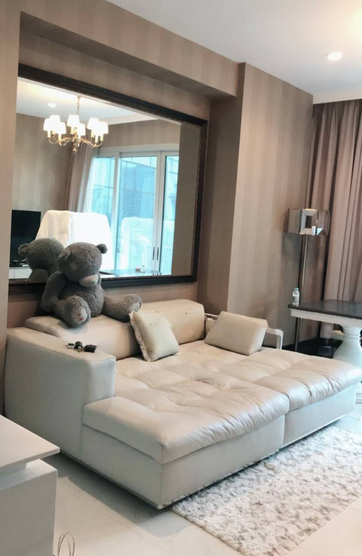 ให้เช่าคอนโดวิทยุ ชิดลม หลังสวน : 🐝For Rent 185 Ratchadamri 1bed 70 Sqm Fullyfurnish , Welcome Foreign 48,000-🐝