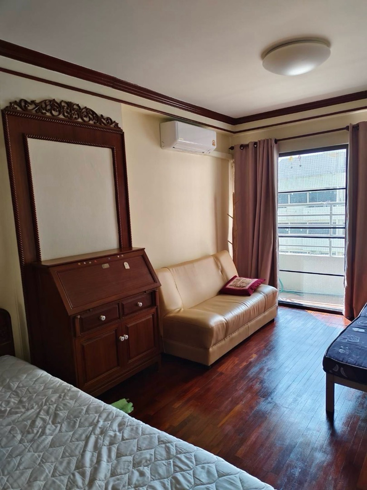 ให้เช่าคอนโดสุขุมวิท อโศก ทองหล่อ : Saranjai Mansion  Sukhumvit 6 BTS nana