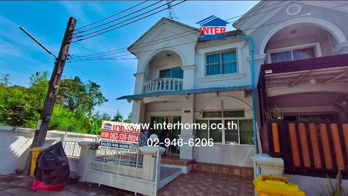 For SaleTownhomeSamut Prakan,Samrong : Townhouse, 2 floors, 46.1 sq m, Nirun Ville Village 6, Bangna Km.18, Wat Sriwareenoi Road, Bangna-Trad Road Km.18, Bang Phli, Samut Prakan.