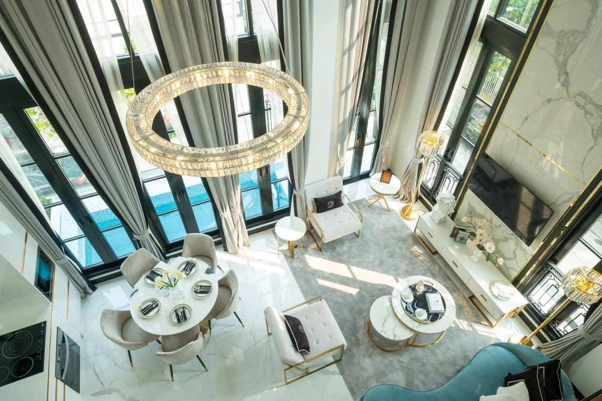 ทาวน์โฮมสุขุมวิท อโศก ทองหล่อ : 🚩For Rent/Sale : Maison blanche 67 / 🛗 Elevator / 3 Bed , 5 Bath