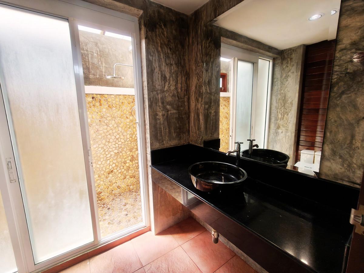 ขายบ้านระยอง : ⛳️ ขายบ้านหรูสไตล์รีสอร์ท ติดสนามกอล์ฟ Eastern Star ระยอง บนที่ดินผืนใหญ่ 880 ตร.ว. ชีวิตพักผ่อนระดับ Exclusive ที่คุณครอบครองได้