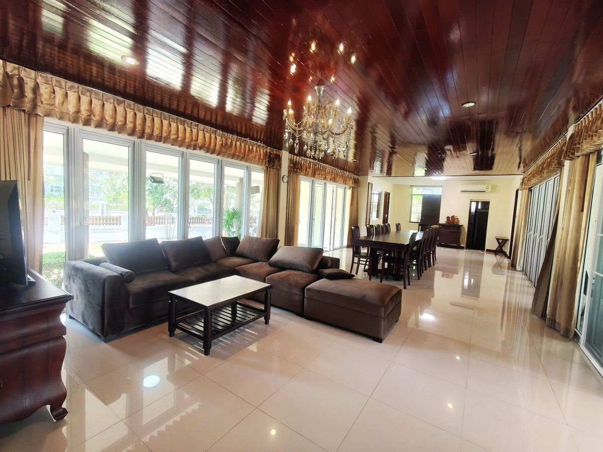 ขายบ้านระยอง : ⛳️ ขายบ้านหรูสไตล์รีสอร์ท ติดสนามกอล์ฟ Eastern Star ระยอง บนที่ดินผืนใหญ่ 880 ตร.ว. ชีวิตพักผ่อนระดับ Exclusive ที่คุณครอบครองได้