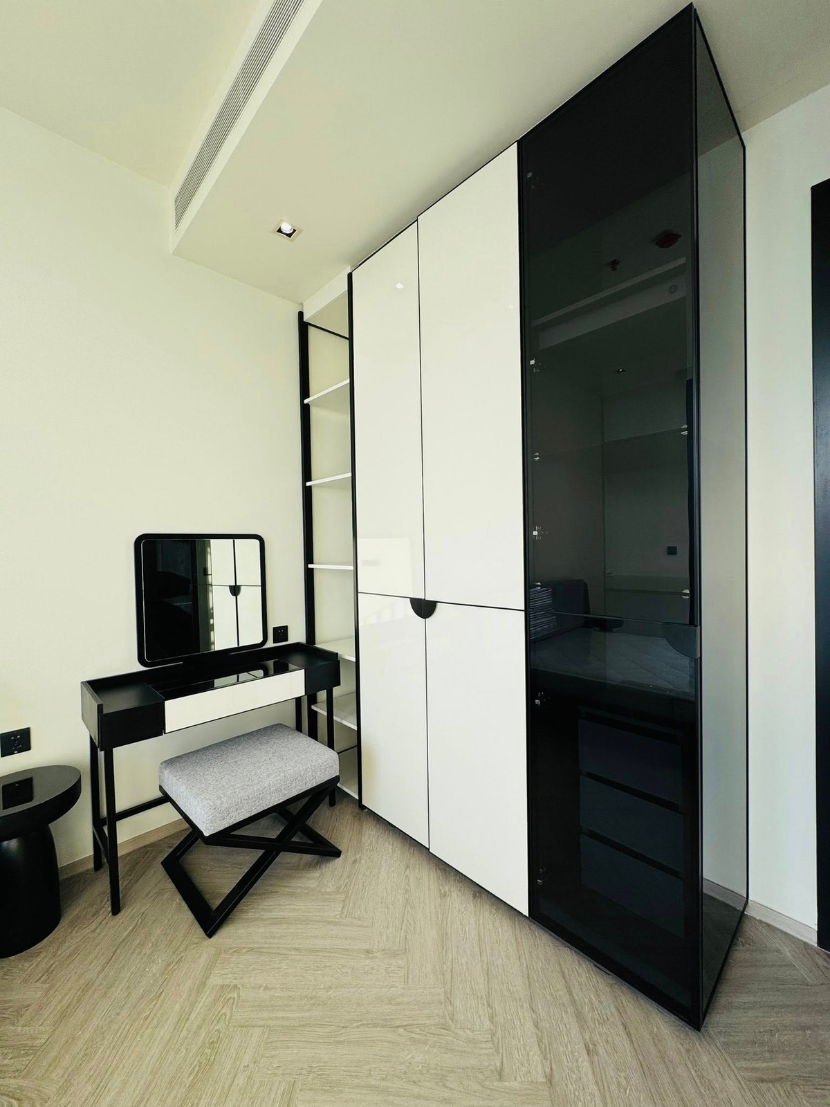 For SaleCondoWongwianyai, Charoennakor : Chapter Charoen Nakhon - Riverside Wake up early and see the curve of the Chao Phraya River. Tea and coffee are more delicious without explanation.