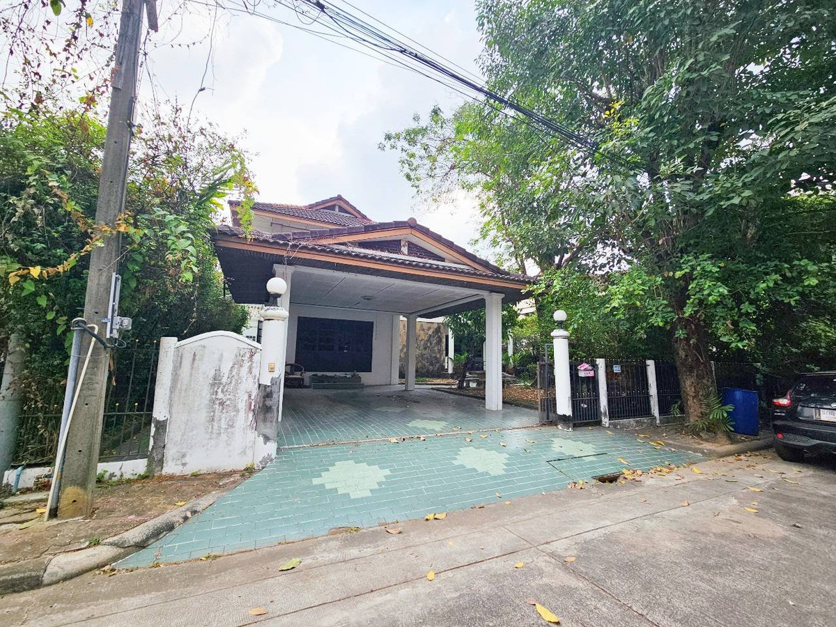 For SaleHousePhutthamonthon, Salaya : Chuan Chuen Park Ville, Kanchanaphisek Land size 119 sq.wah | 4 Bedrooms | Close to Si Rat Expressway