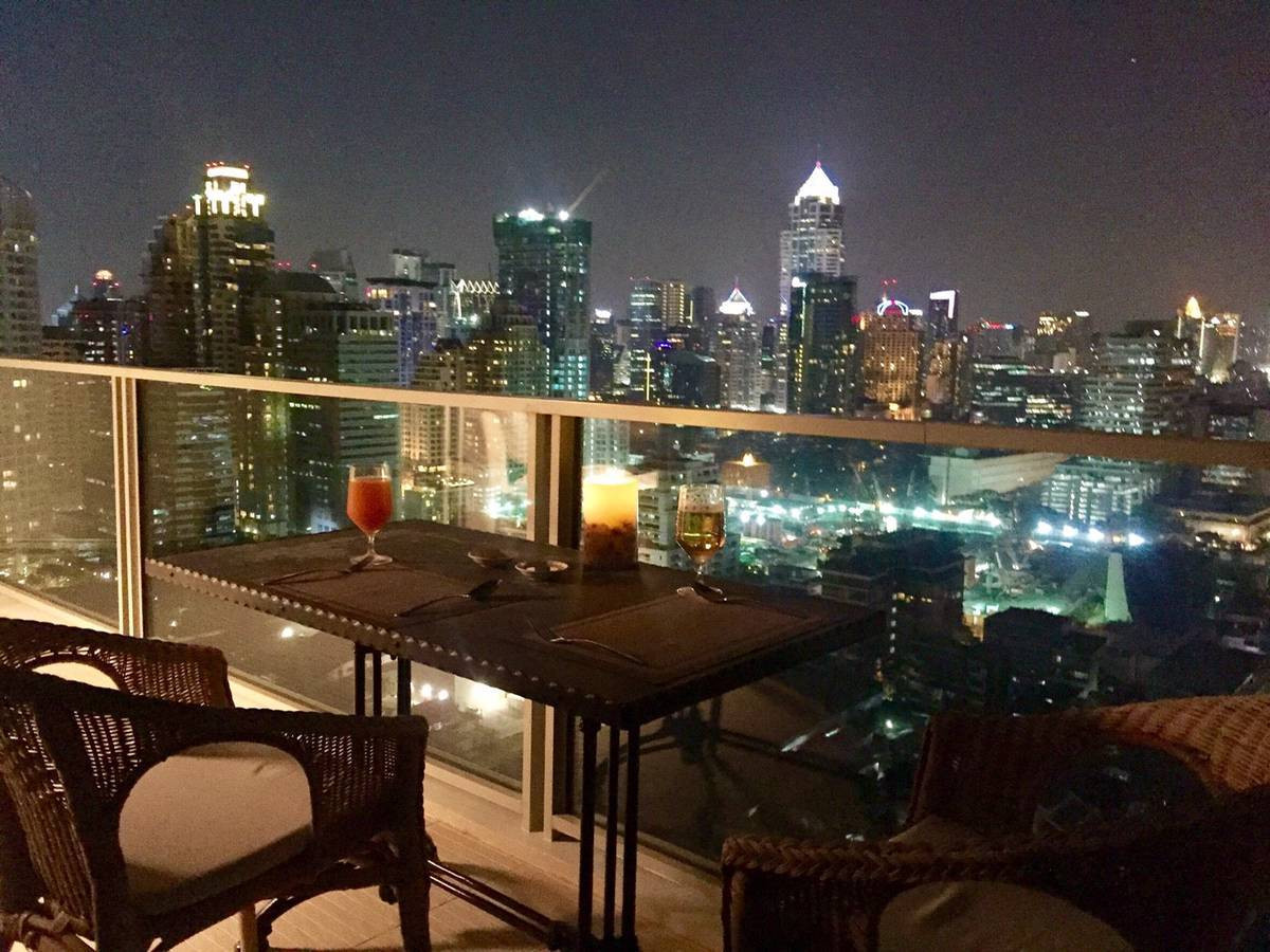 ให้เช่าคอนโดวิทยุ ชิดลม หลังสวน : 🐝For Rent 185 Ratchadamri 1bed 70 Sqm Fullyfurnish , Welcome Foreign 48,000-🐝