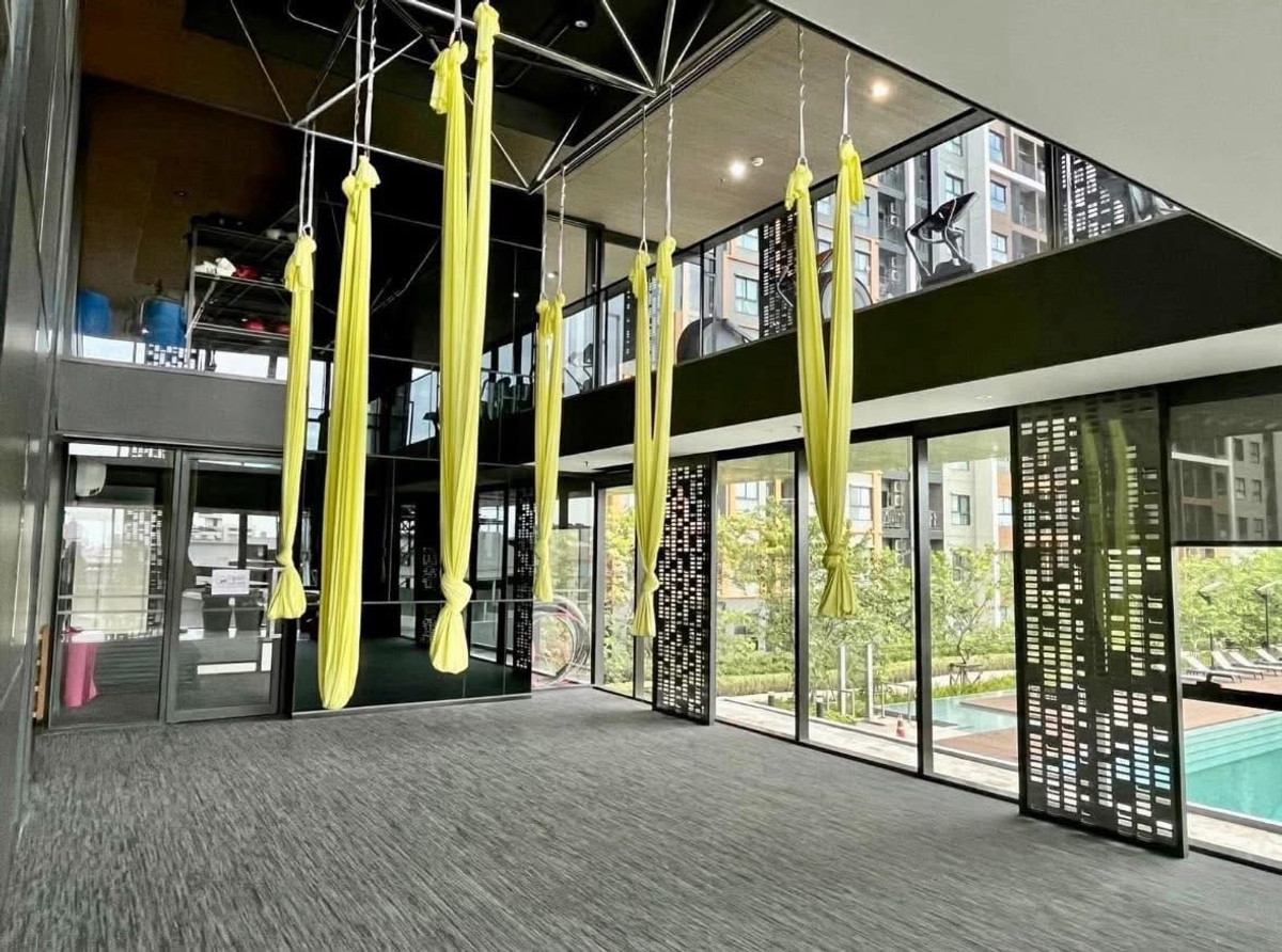 ให้เช่าคอนโดปิ่นเกล้า จรัญสนิทวงศ์ : @condocurator 📍ให้เช่า The Parkland Charan - Pinklao มีเครื่องซักผ้า พร้อมเข้าอยู่ [PM0272] 