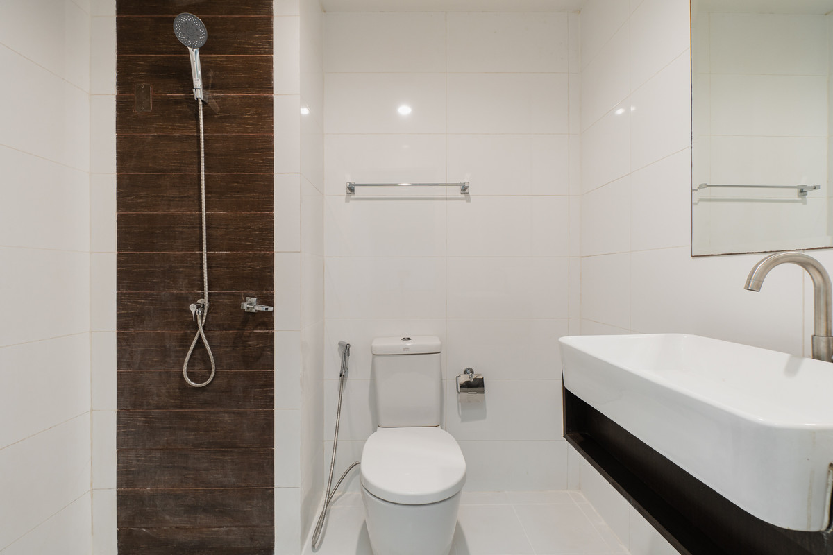 For SaleCondoOnnut, Udomsuk : K-6746 Urgent sale! Condo A space me Sukhumvit 77, ready to move in, swimming pool view.