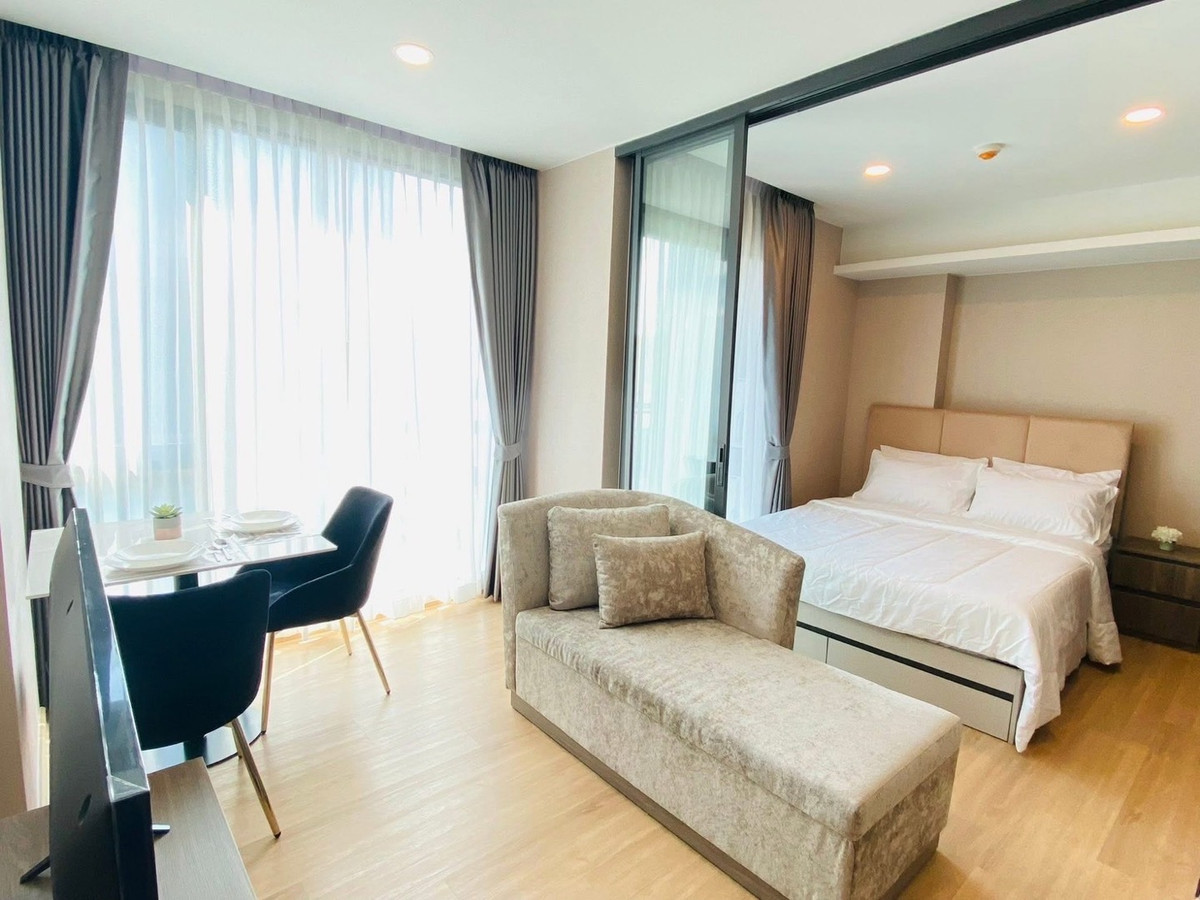 CondoRama9, Petchburi, RCA : It's leaked! Beautiful room, 8th floor, Lloyd Soonvijai Thonglor, luxury privacy, near Bangkok Hospital, selling cheap for 3.49 million, renting 18,000.-