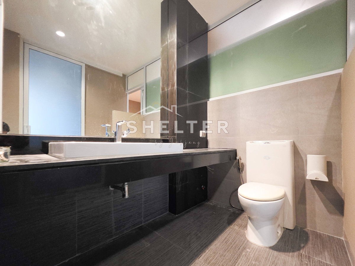 For SaleHousePattanakan, Srinakarin : 3-story detached house, modern style Project electrical wires into the ground Near The Nine and ABAC 🏠