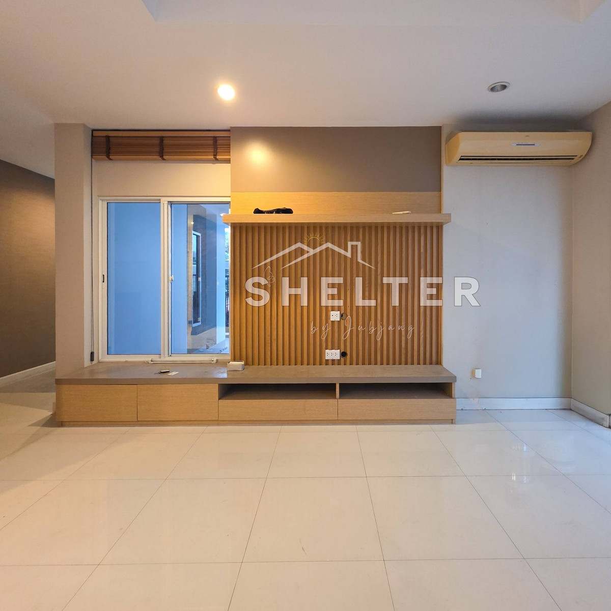 For SaleHousePattanakan, Srinakarin : 3-story detached house, modern style Project electrical wires into the ground Near The Nine and ABAC 🏠