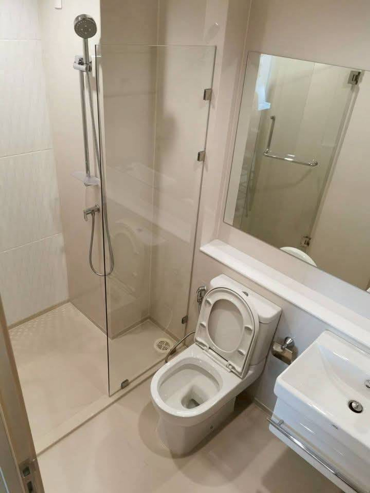 ให้เช่าคอนโดวิทยุ ชิดลม หลังสวน : ✅ LOW160 ✅ Line : @p2nproperty