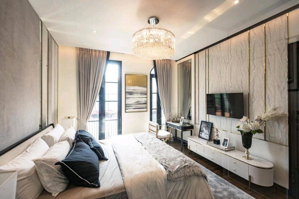 ทาวน์โฮมสุขุมวิท อโศก ทองหล่อ : 🚩For Rent/Sale : Maison blanche 67 / 🛗 Elevator / 3 Bed , 5 Bath