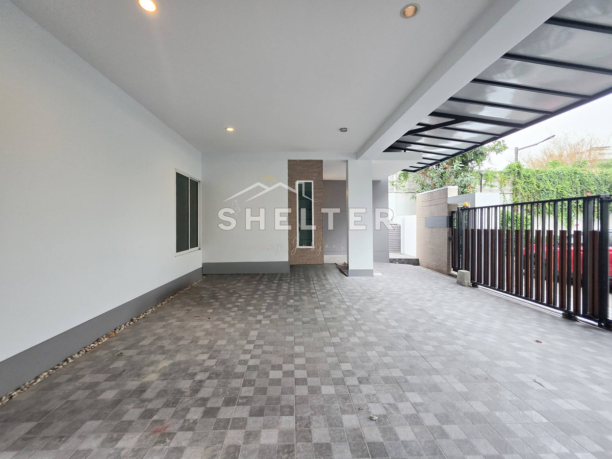 For SaleHousePattanakan, Srinakarin : 3-story detached house, modern style Project electrical wires into the ground Near The Nine and ABAC 🏠