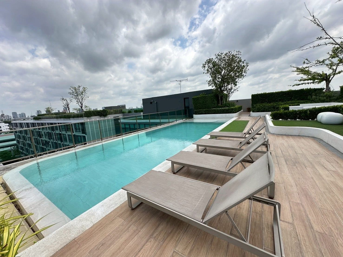 For RentCondoRatchadapisek, Huaikwang, Suttisan : For Rent ✨ Atmoz Ratchada - Huaikwang ✨ Fully furnished with appliances, near MRT Huaikwang.