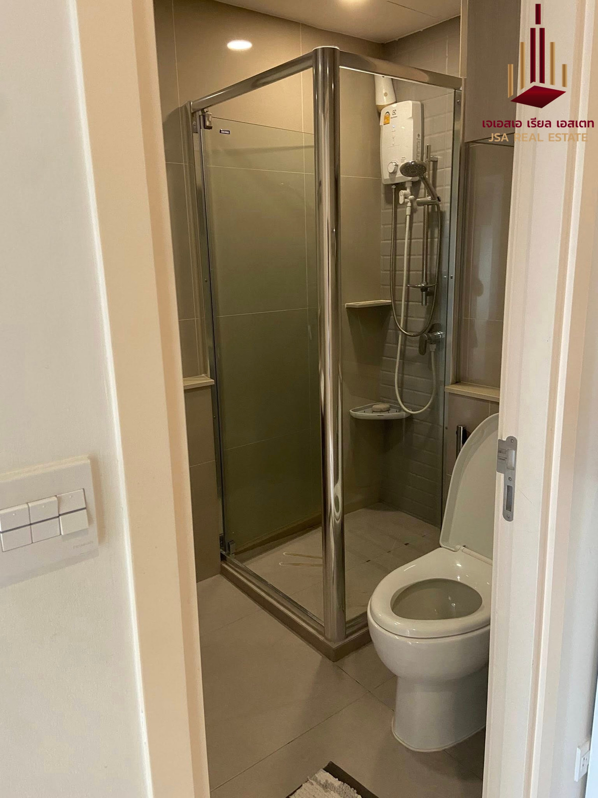 ให้เช่าคอนโดปิ่นเกล้า จรัญสนิทวงศ์ : ✨ For Rent: The Tree Charan 30 Condo ✨  💰 Only 20,000 THB/month