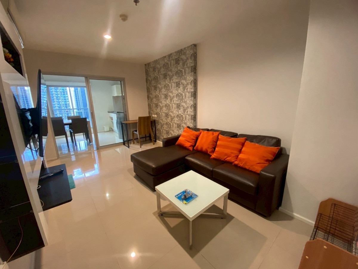 ให้เช่าคอนโดพระราม 9 เพชรบุรีตัดใหม่ RCA : 📍 ให้เช่า!! Aspire พระราม 9💥 2 ห้องนอน 1 ห้องน้ำ | 49 ตร.ม. | 22,000฿ / เดือน 💥📞 Contact Aomam (Agent) Tel./Line ID: 095-587-1692 WhatsApp: +66 95 587 1692