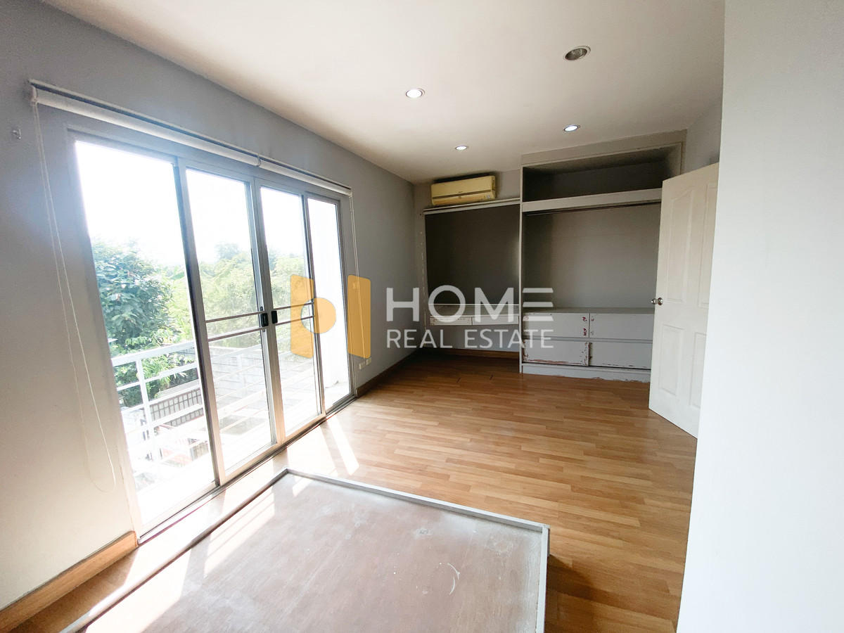 ขายทาวน์โฮมลาดกระบัง สุวรรณภูมิ : พฤกษาทาวน์ เน็กซ์ อ่อนนุช - พระราม 9 / 3 ห้องนอน (ขาย), Pruksatown nexts Onnut - Rama 9 / 3 Bedrooms (FOR SALE) FONT033