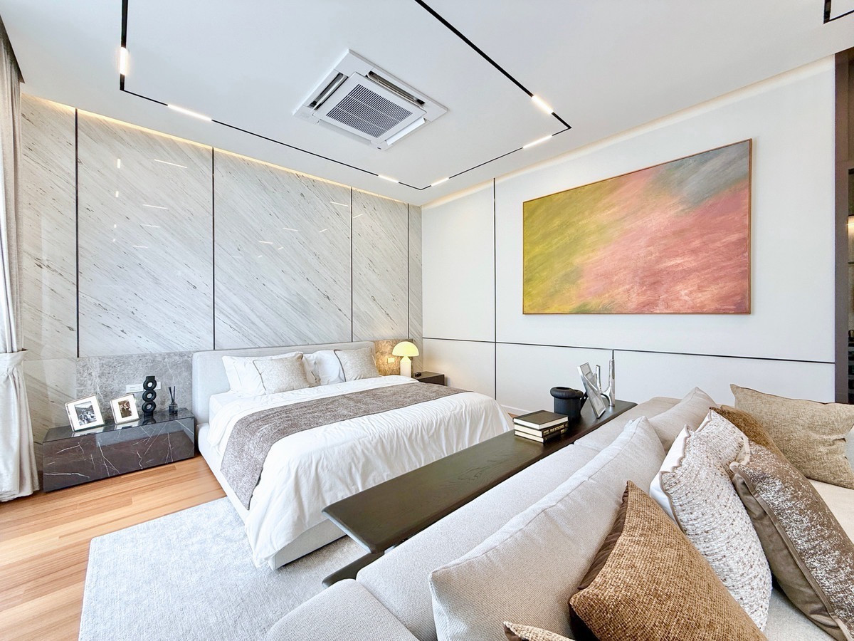 ขายบ้านโชคชัย4 ลาดพร้าว71 : 🔥🏡ขายบ้านตัวอย่างราคาพิเศษ Thirra ลาดพร้าว41 - 575 ตร.ม. ที่ดิน 80 ตร.ว. 5นอน6น้ำ4ที่จอด เพียง 41.5 MB 📲 095-9299924 (K.เบนซ์) 