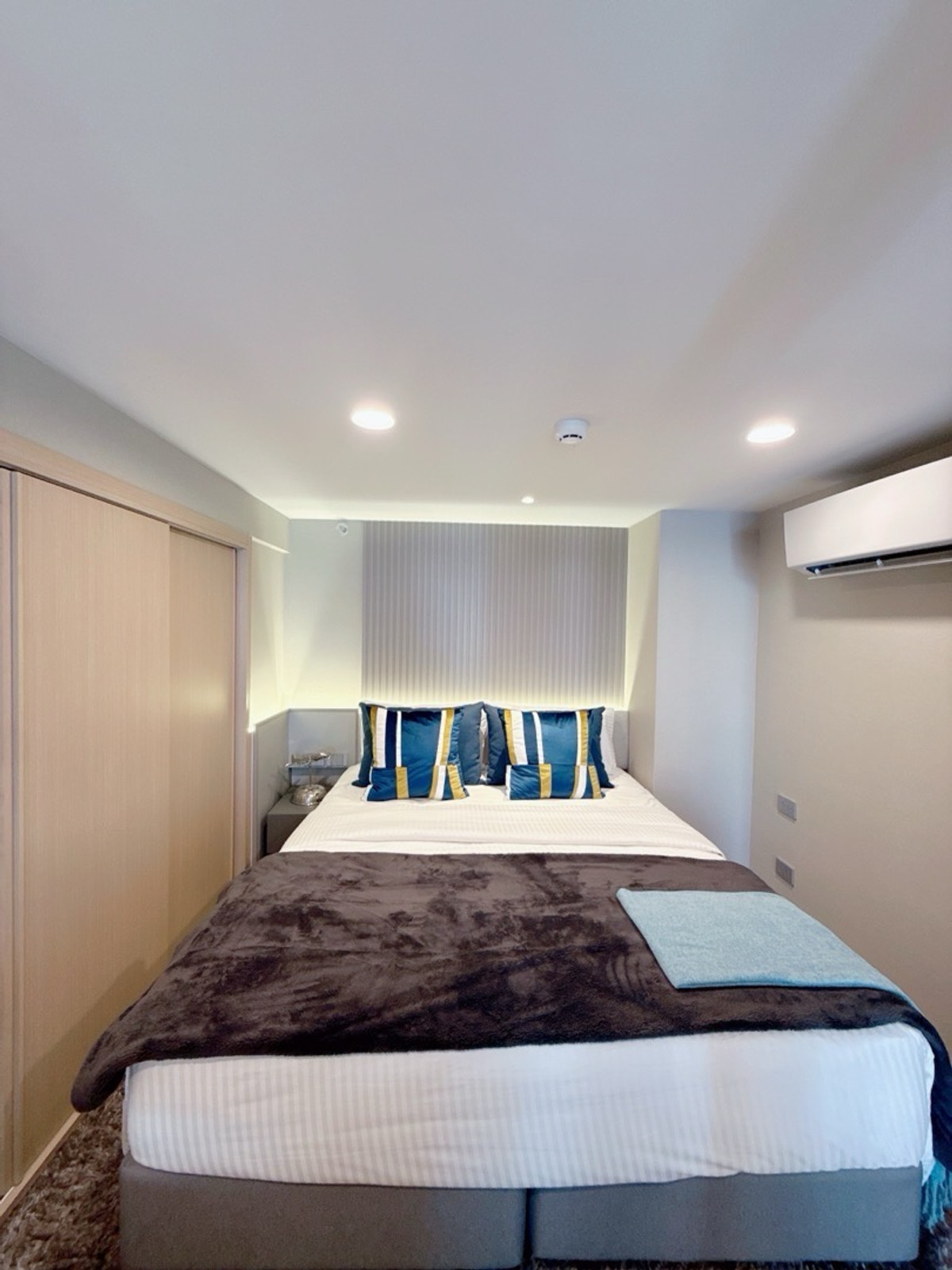 ขายคอนโดสยาม จุฬา สามย่าน : 𝐂𝐇𝐔𝐋𝐀 𝐂𝐇𝐔𝐋𝐀 ห้องใหม่ พร้อมอยู่ เจ้าของขายเอง ชั้นสูง 𝟐𝟑 วิวโล้ง ตำแหน่ง 25 ไม่บลอค พร้อมนัดดูห้องได้ตลอด 