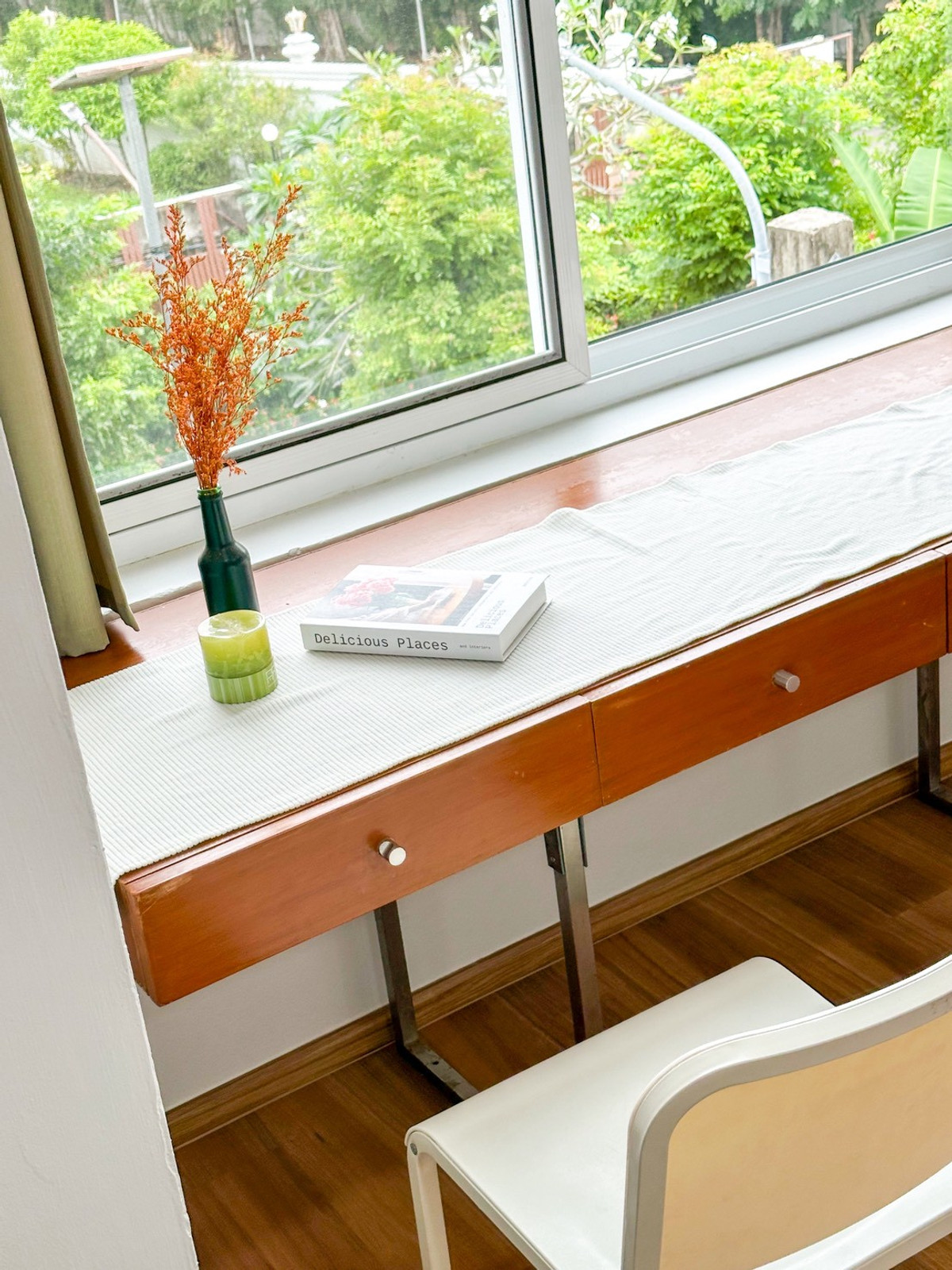 For SaleTownhomeSathorn, Narathiwat : 🏡 พื้นที่ใหญ่สะใจ 200 ตร.ม.! Townhome in Sathorn-Narathiwat location (fully furnished, ready to move in) | For sale Thanapat House ✨ 3 bedrooms, 4 bathrooms | Near Central Rama 3 & expressway