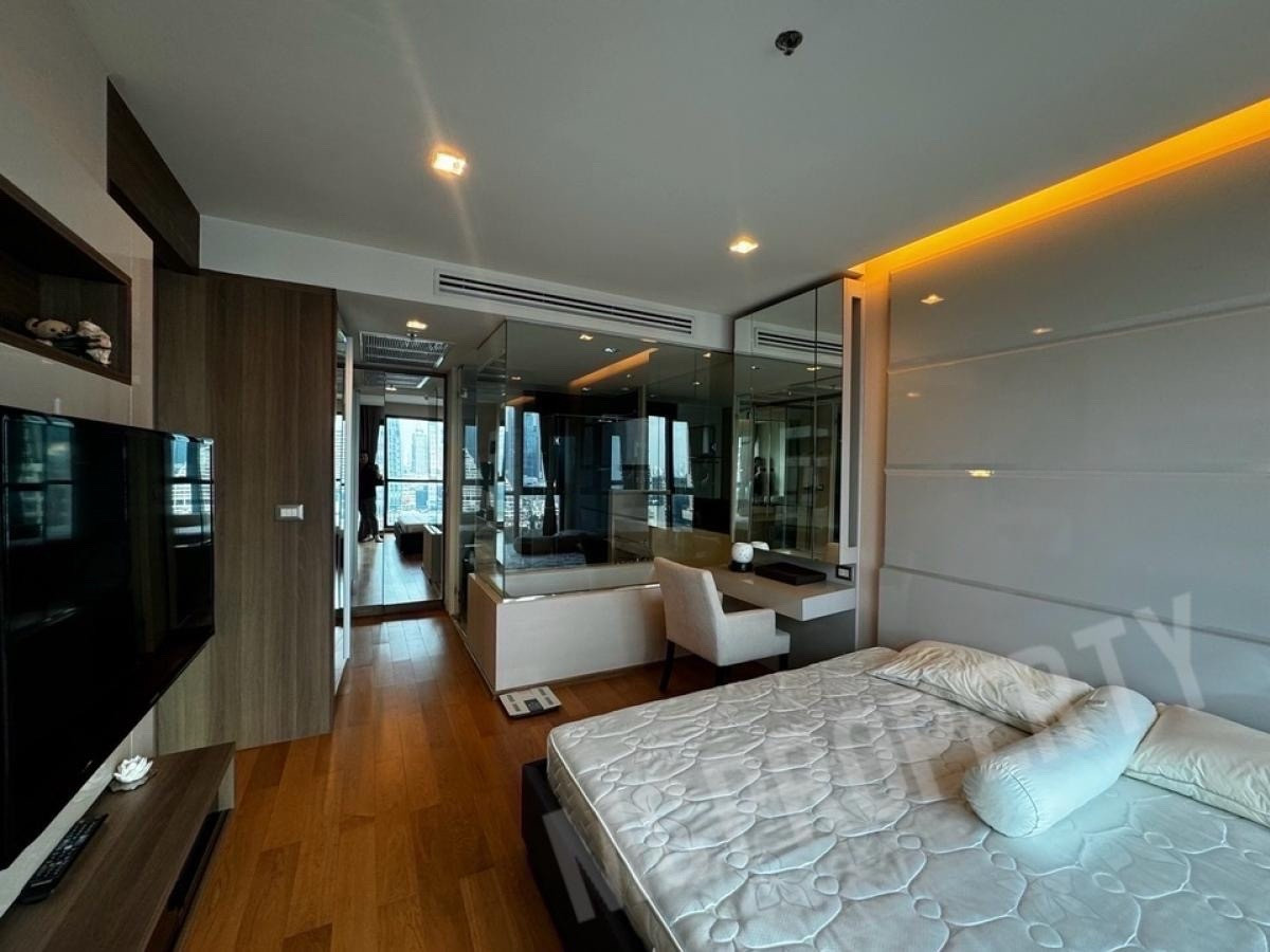 For RentCondoSathorn, Narathiwat : The Address Sathorn. for rent - 0816037454