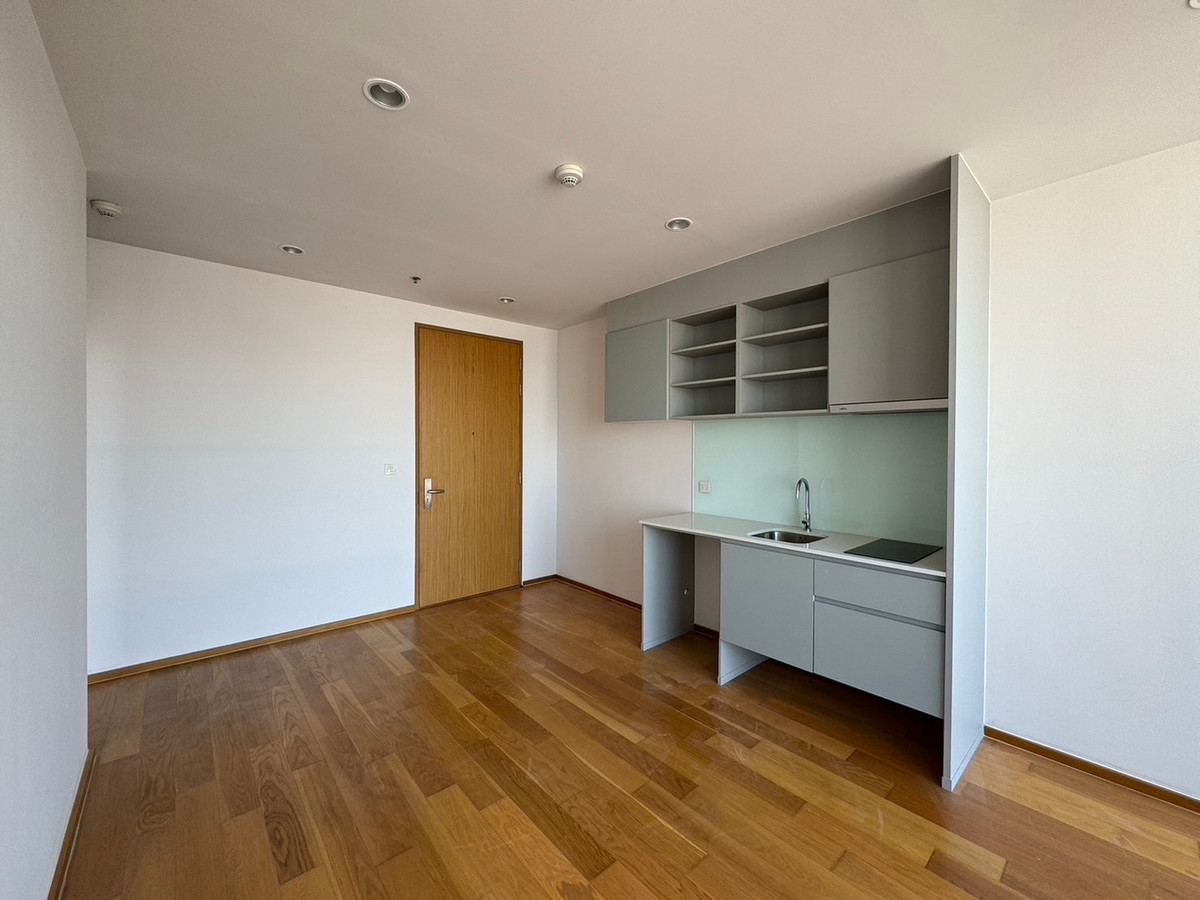 ขายคอนโดสาทร นราธิวาส : 🔥 สำหรับขาย !! วิวแม่น้ำ, ชั้นสูง 23++, ห้องมุม !! 🔥 Code C20221200939..........Noble Revo Silom, 2 ห้องนอน, 2 ห้องน้ำ, ตกแต่งบางส่วน, ขายขาดทุน !!📣📣