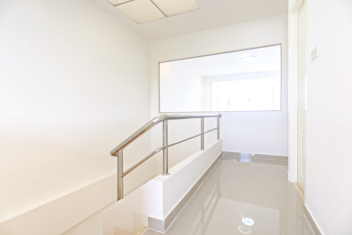 ขายทาวน์โฮมรามคำแหง หัวหมาก : ทาวน์โฮม 4 ชั้น ย่านทาวน์อินทาวน์ ใกล้โรงเรียนนานาชาติ เชื่อมต่อเส้นเลียบทางด่วนได้ทันที พร้อมเดินทางไปเอกมัย-ทองหล่อ🚘