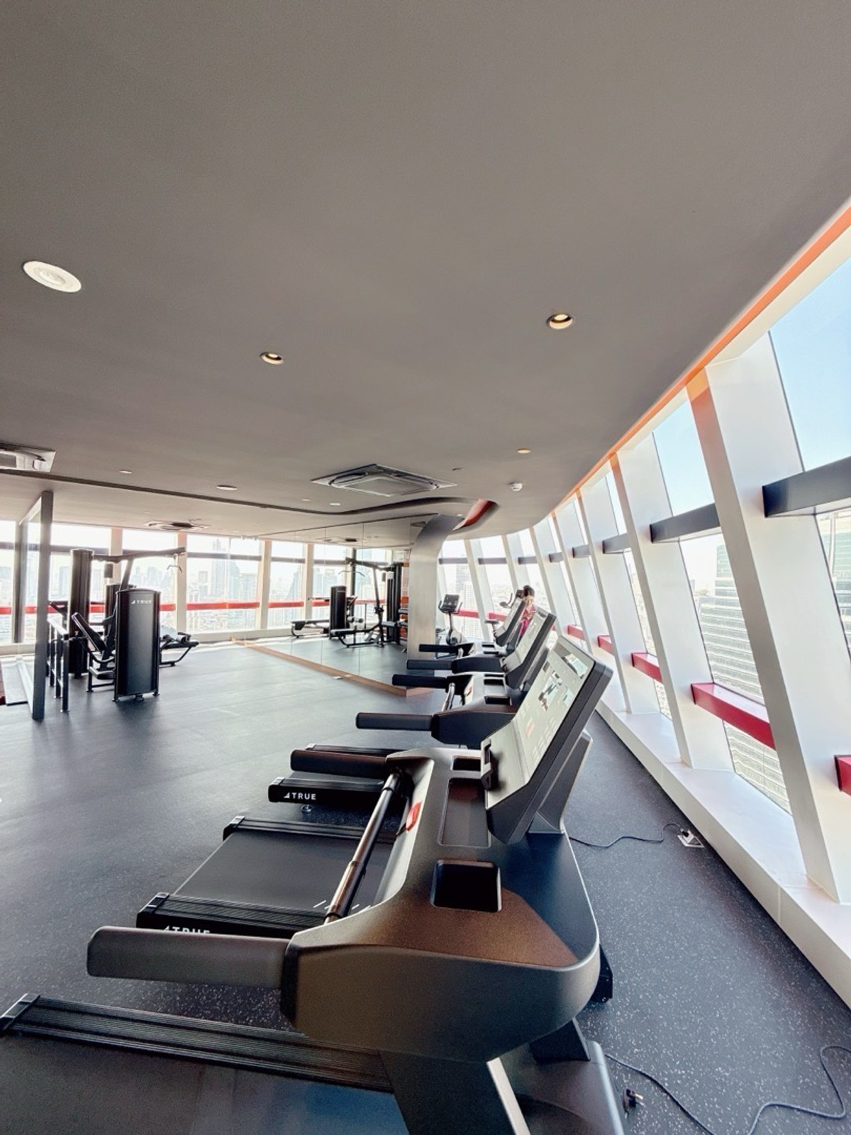 ขายคอนโดสยาม จุฬา สามย่าน : 𝐂𝐇𝐔𝐋𝐀 𝐂𝐇𝐔𝐋𝐀 ห้องใหม่ พร้อมอยู่ เจ้าของขายเอง ชั้นสูง 𝟐𝟑 วิวโล้ง ตำแหน่ง 25 ไม่บลอค พร้อมนัดดูห้องได้ตลอด 