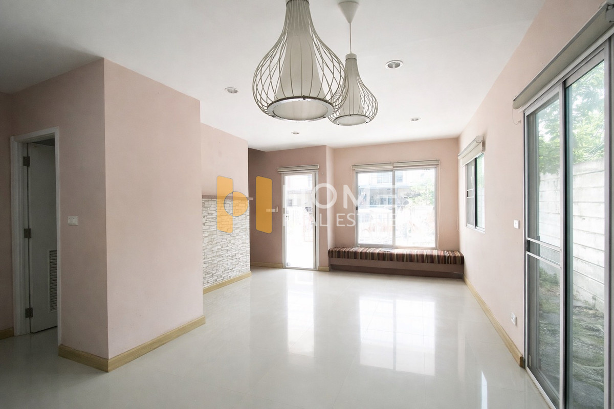 ขายทาวน์โฮมลาดกระบัง สุวรรณภูมิ : พฤกษาทาวน์ เน็กซ์ อ่อนนุช - พระราม 9 / 3 ห้องนอน (ขาย), Pruksatown nexts Onnut - Rama 9 / 3 Bedrooms (FOR SALE) FONT033