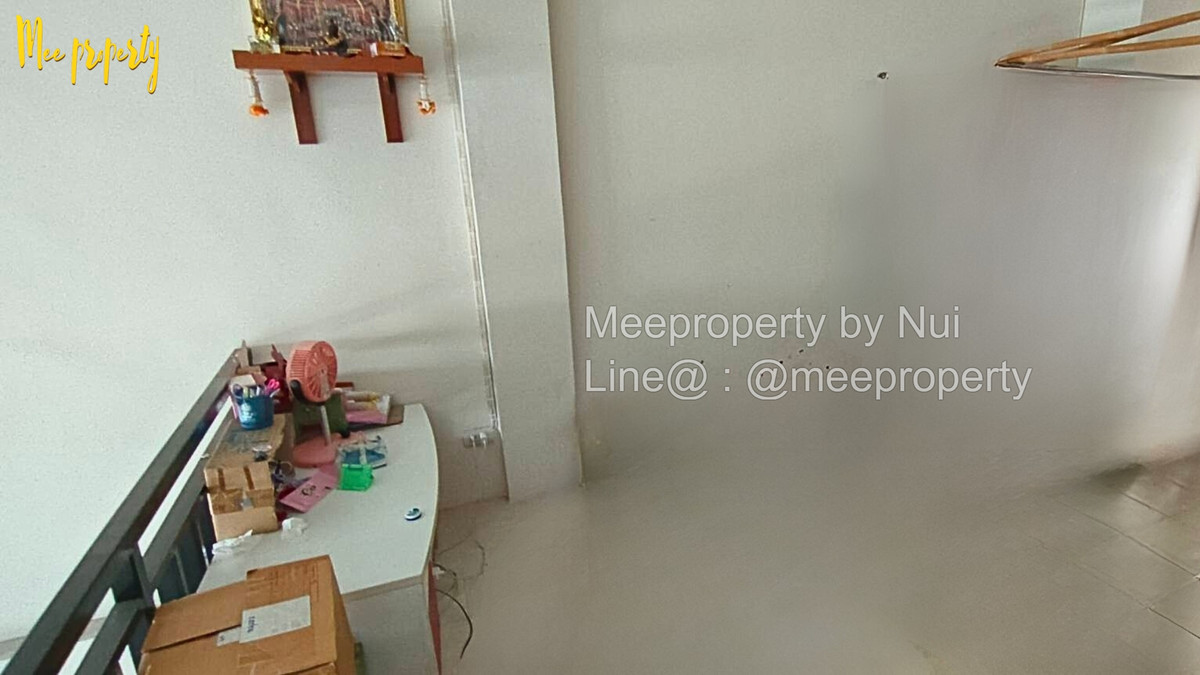 For SaleShop HouseRathburana, Suksawat : #Roadside building for sale, 3.5 floors, size 16 sq m, usable area 180 sq m. #Along Phutthabucha 36 Road, opposite 7-11 and CJ Market, has parking, community area, Soi Phutthabucha 36, ​​Bang Mot, Thung Khru ME-