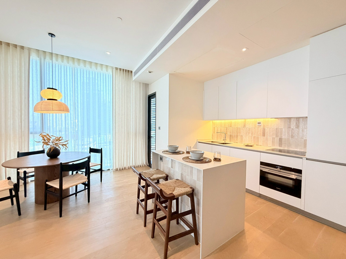 For SaleCondoSukhumvit, Asoke, Thonglor : Special price 35M🔥For Sale!! Condo 70m from BTS Thonglor | The Strand Thonglor | 2 spacious bedrooms ✨ automatic curtains Fully decorated and ready to move in
