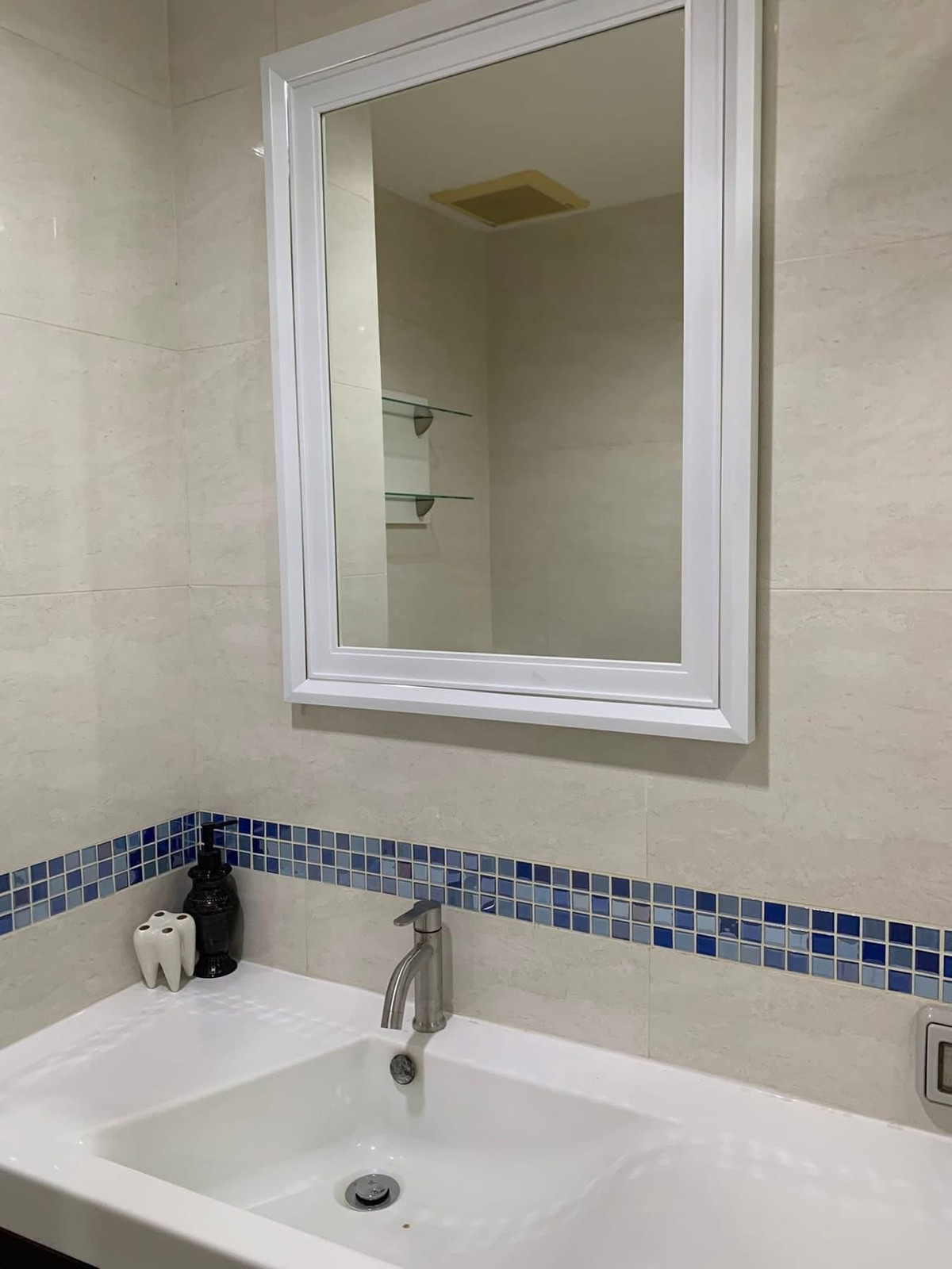 ขายคอนโดรัชดา ห้วยขวาง : 🚀 Life ห้วยขวาง - 42ตรม. 1ห้องนอน รีโนเวทใหม่ 092-545-6151 (ทีม)