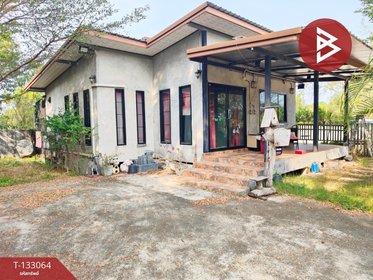 For SaleHouseChachoengsao : Single house for sale, area 60 sq m, Khlong Na, Chachoengsao.