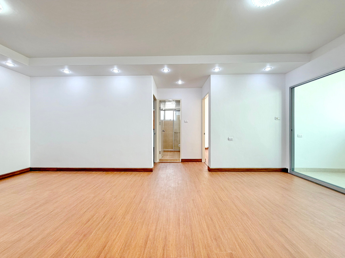 For SaleCondoRatchadapisek, Huaikwang, Suttisan : 9749♚2 bedroom condo for sale♙Supalai City Home Ratchada 10♜MRT Huai Khwang(950m)∞099-5919653,065-9423251🜲Line@sureresidence