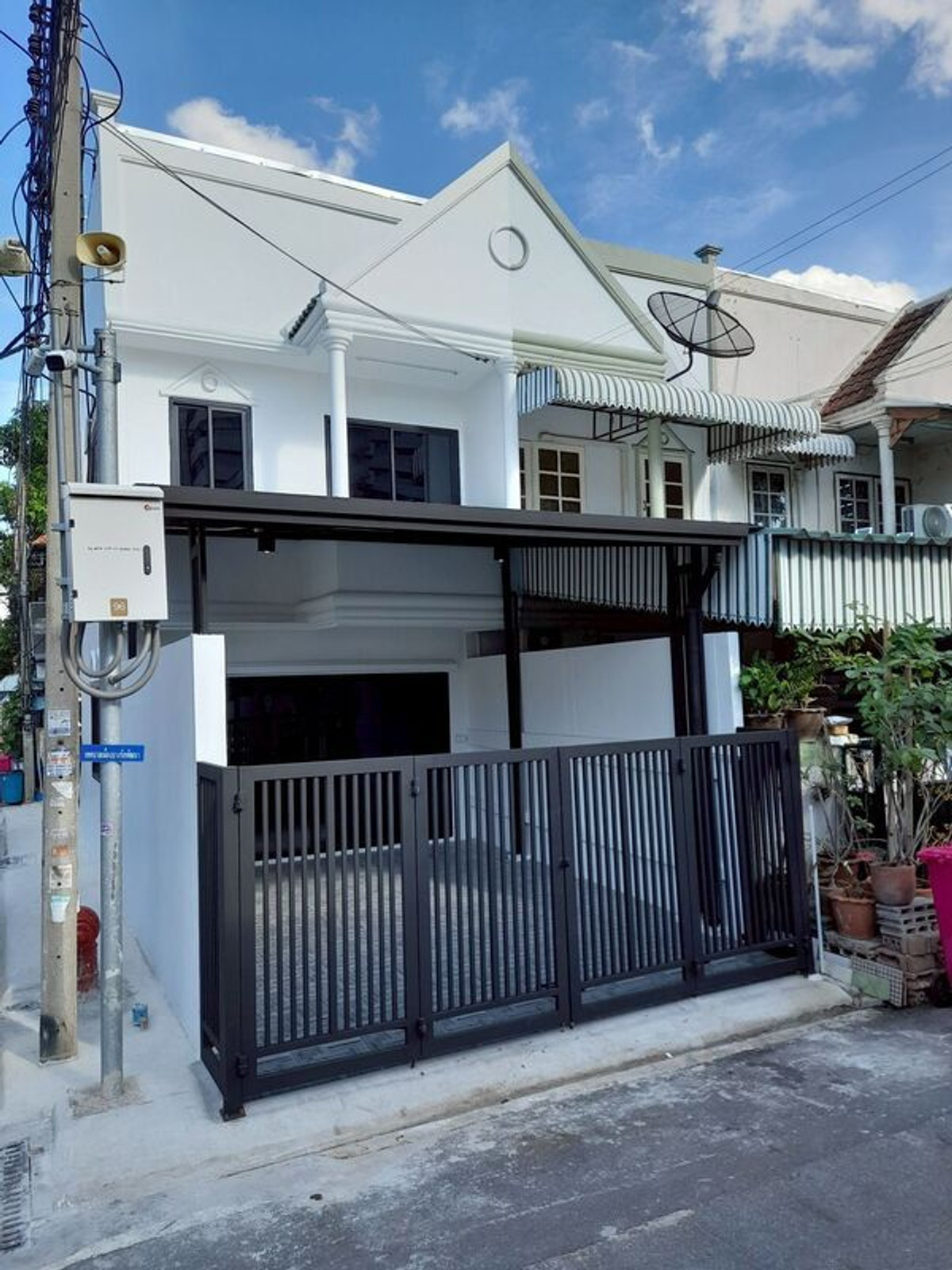 ขายทาวน์โฮมนนทบุรี บางใหญ่ บางบัวทอง : ขายทาวน์เฮ้าส์ หมู่บ้านรัตนาธิเบศร์