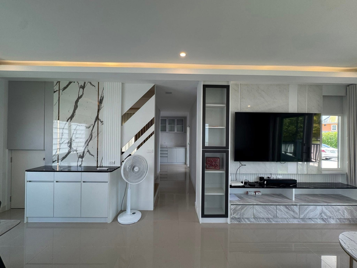 For RentSamut Prakan,Samrong : For rent, 40.3 sq m, 3 bedrooms, 3 bathrooms, 2-story detached house, Grand Pleno Mega Bangna.