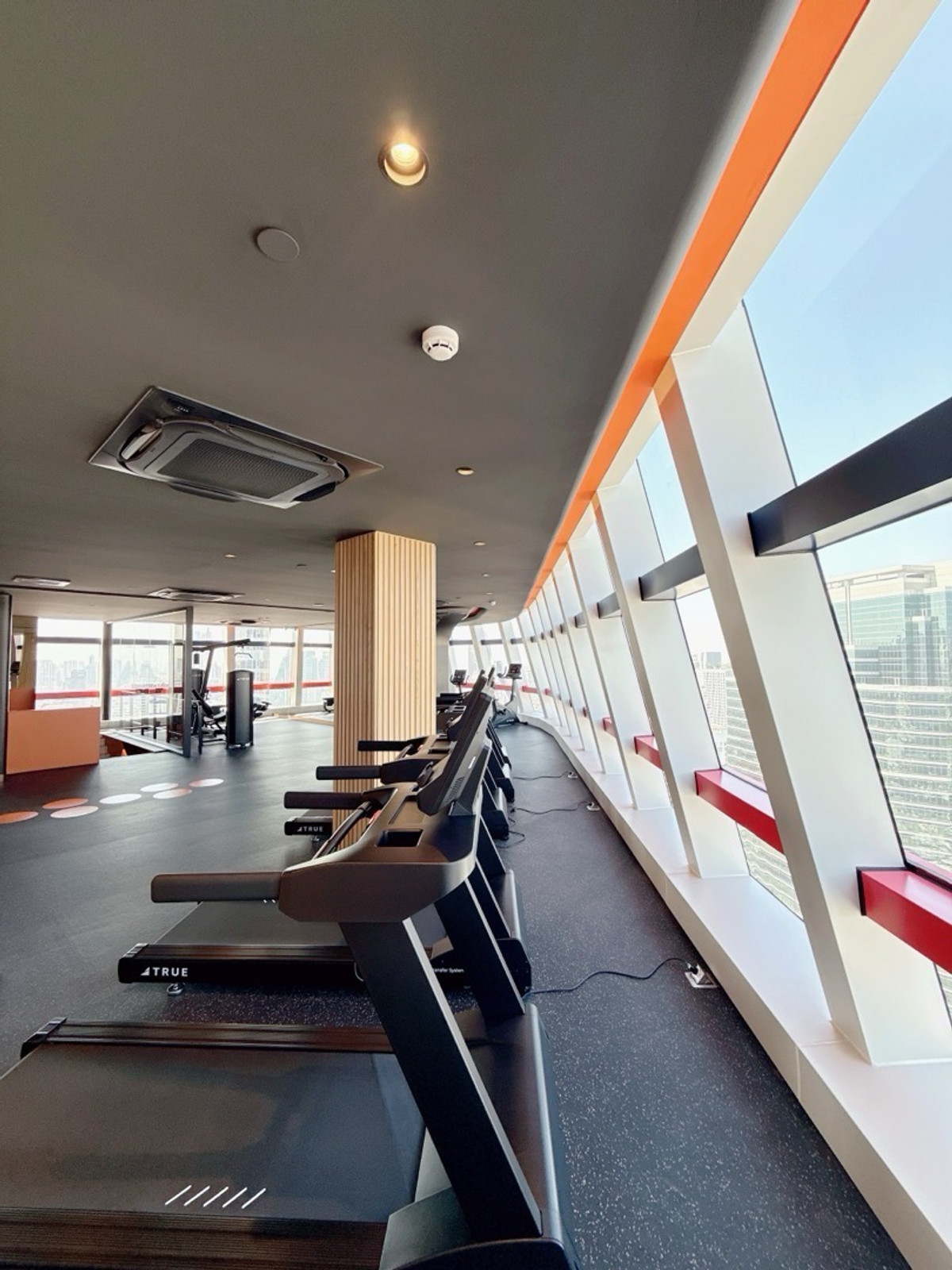 ขายคอนโดสยาม จุฬา สามย่าน : 𝐂𝐇𝐔𝐋𝐀 𝐂𝐇𝐔𝐋𝐀 ห้องใหม่ พร้อมอยู่ เจ้าของขายเอง ชั้นสูง 𝟐𝟑 วิวโล้ง ตำแหน่ง 25 ไม่บลอค พร้อมนัดดูห้องได้ตลอด 