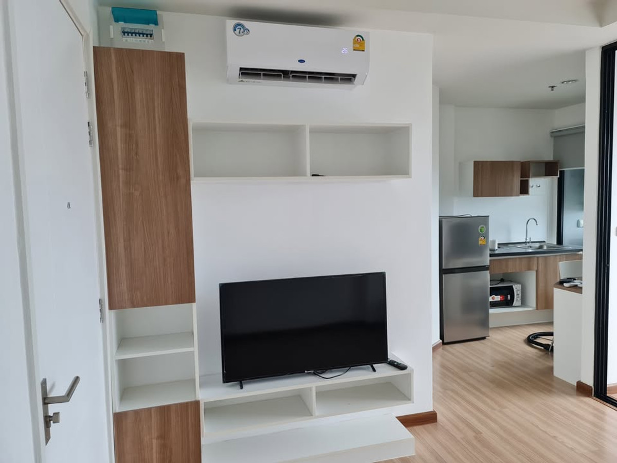 For RentCondoBang kae, Phetkasem : 🔥 For rent J Condo Sathorn-Kanlapaphruek 🔥 📍 Good location next to Kanlapapruek Road | Easy travel to Sathorn-Silom 🚗🏙️