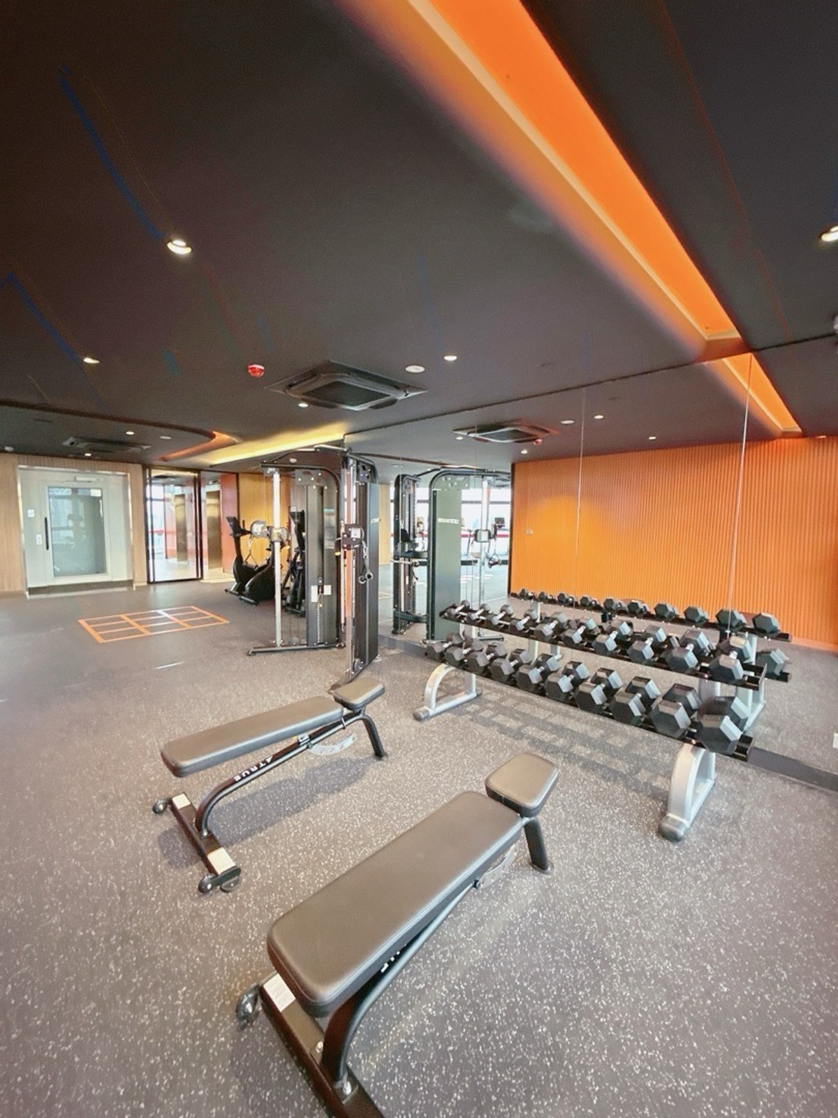 ขายคอนโดสยาม จุฬา สามย่าน : 𝐂𝐇𝐔𝐋𝐀 𝐂𝐇𝐔𝐋𝐀 ห้องใหม่ พร้อมอยู่ เจ้าของขายเอง ชั้นสูง 𝟐𝟑 วิวโล้ง ตำแหน่ง 25 ไม่บลอค พร้อมนัดดูห้องได้ตลอด 