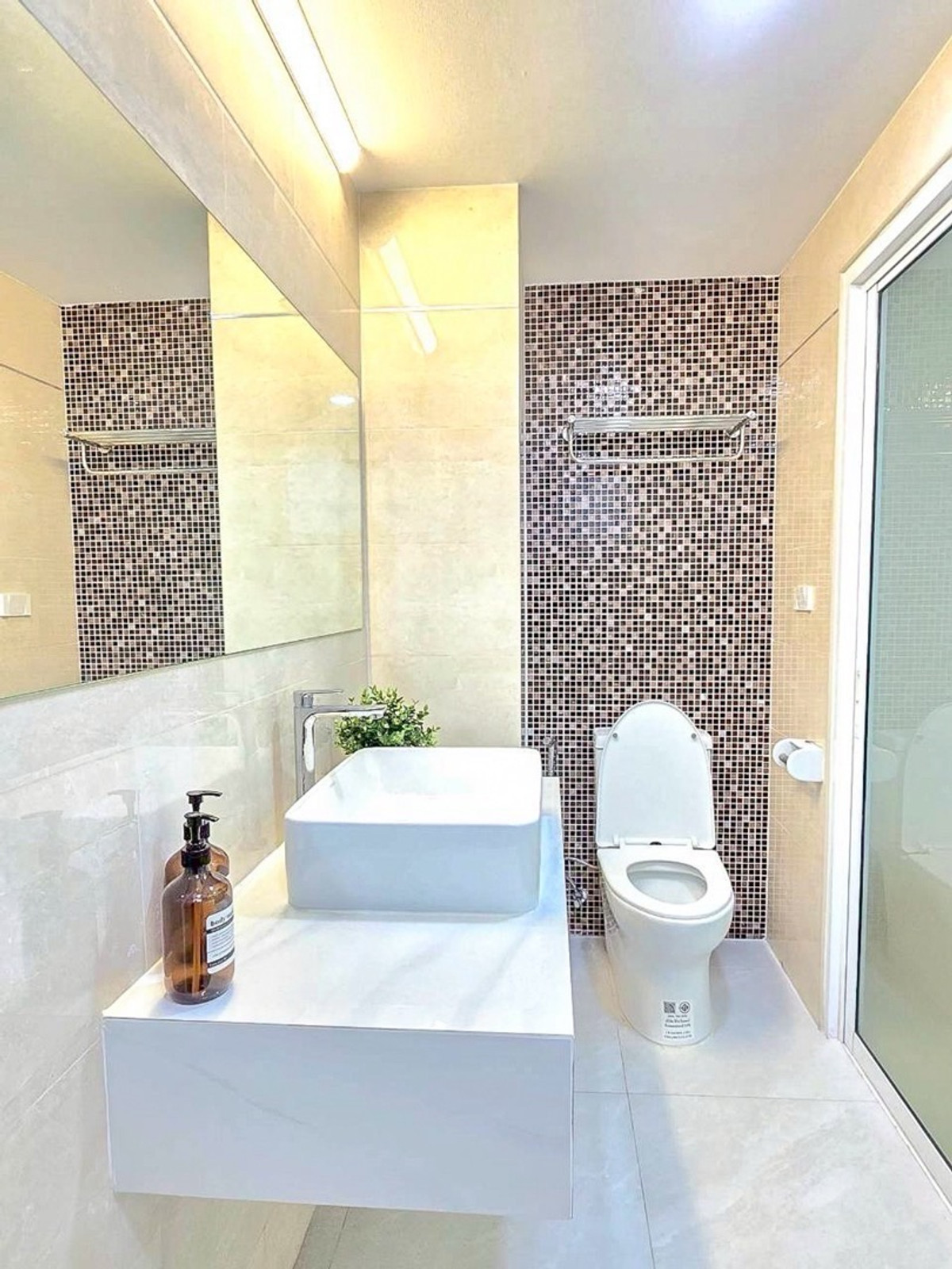 ขายคอนโดเสรีไทย-นิด้า : ขายด่วน 📍 Bangkok Horizon Ramkhamhaeng 📍 ใกล้รถไฟฟ้า BTS สายสีเหลือง