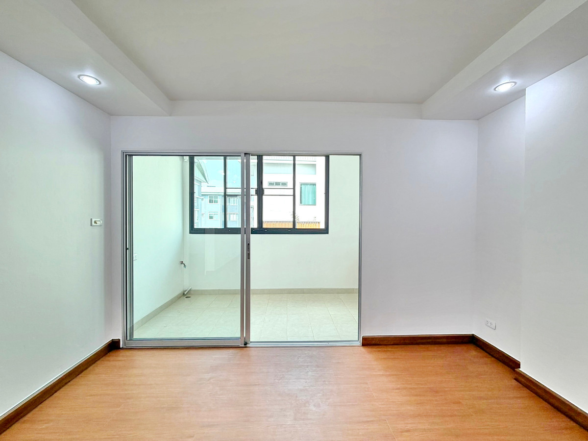 For SaleCondoRatchadapisek, Huaikwang, Suttisan : 9749♚2 bedroom condo for sale♙Supalai City Home Ratchada 10♜MRT Huai Khwang(950m)∞099-5919653,065-9423251🜲Line@sureresidence