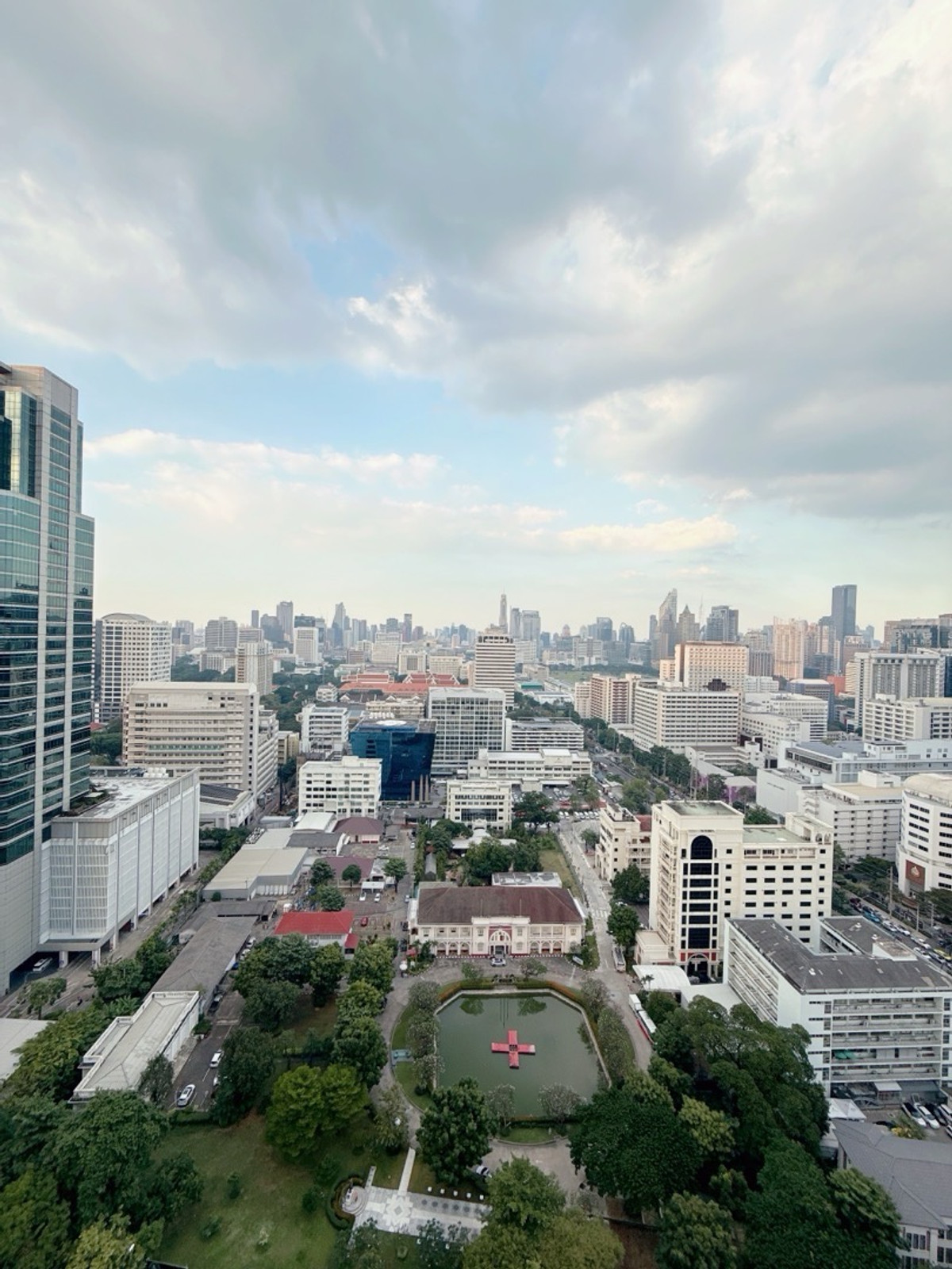 ขายคอนโดสยาม จุฬา สามย่าน : 𝐂𝐇𝐔𝐋𝐀 𝐂𝐇𝐔𝐋𝐀 ห้องใหม่ พร้อมอยู่ เจ้าของขายเอง ชั้นสูง 𝟐𝟑 วิวโล้ง ตำแหน่ง 25 ไม่บลอค พร้อมนัดดูห้องได้ตลอด 