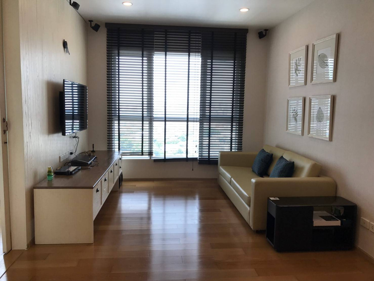 For RentCondoWongwianyai, Charoennakor : Best Price ✨For rent Hive @ Sathorn, very beautiful room, very livable, high floor, city view, convenient travel.
