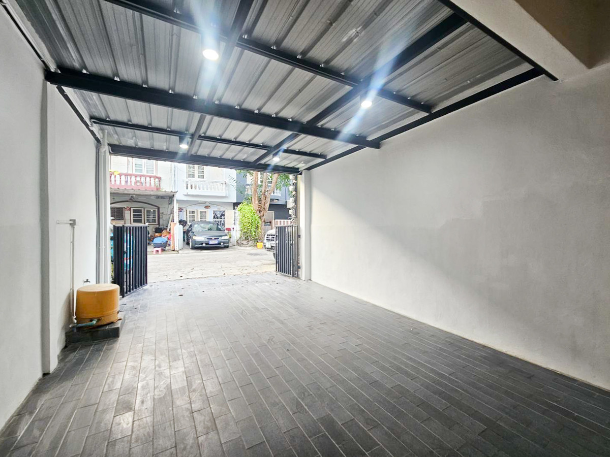 ขายทาวน์โฮมรามคำแหง หัวหมาก : ทาวน์เฮ้าส์ หัวหมาก 27 อาศัยก็ได้ ปล่อยเช่ายิ่งดี ใกล้มหาวิทยาลัยรามคำแหง และ ABAC 💰