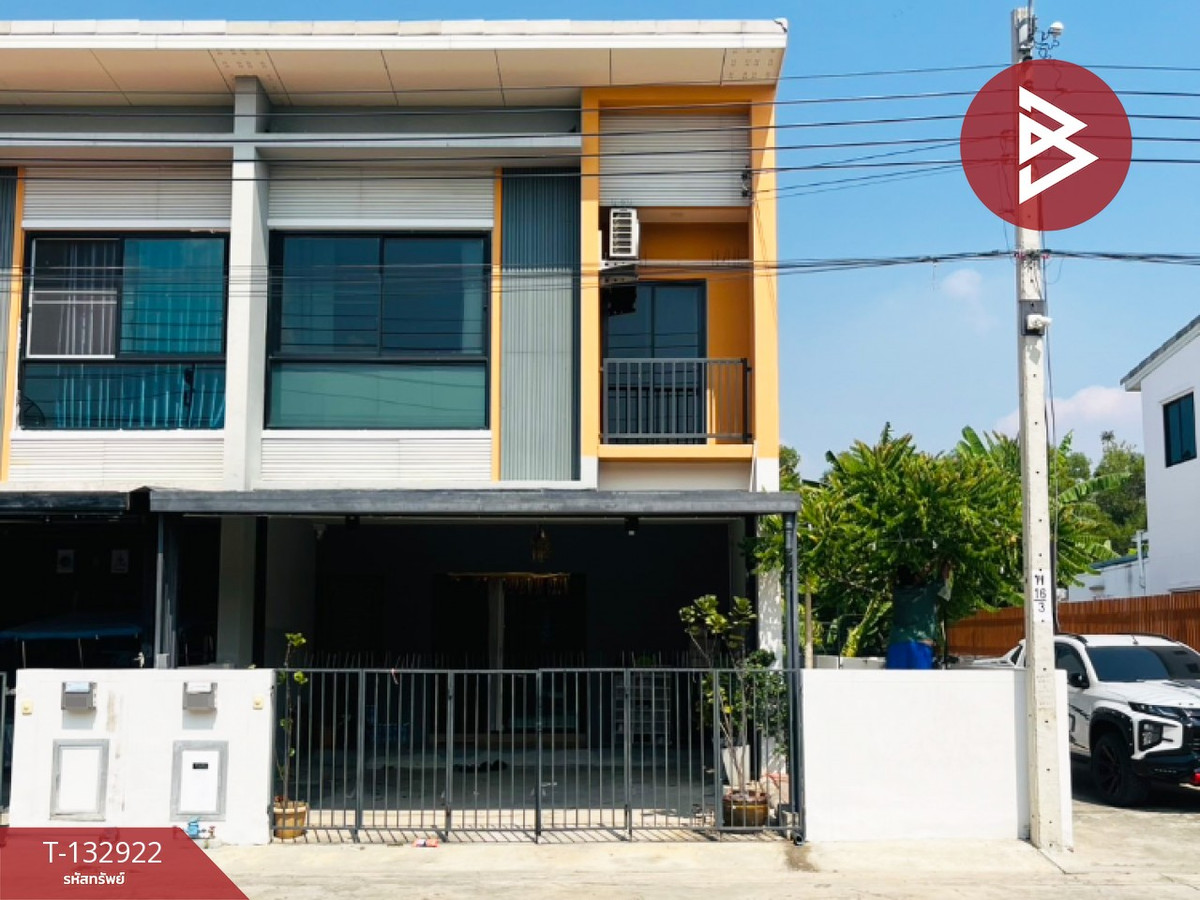 For SaleTownhomeSamut Prakan,Samrong : Townhouse for sale Sirarom Plus Village Bangna Km.29 Samut Prakan