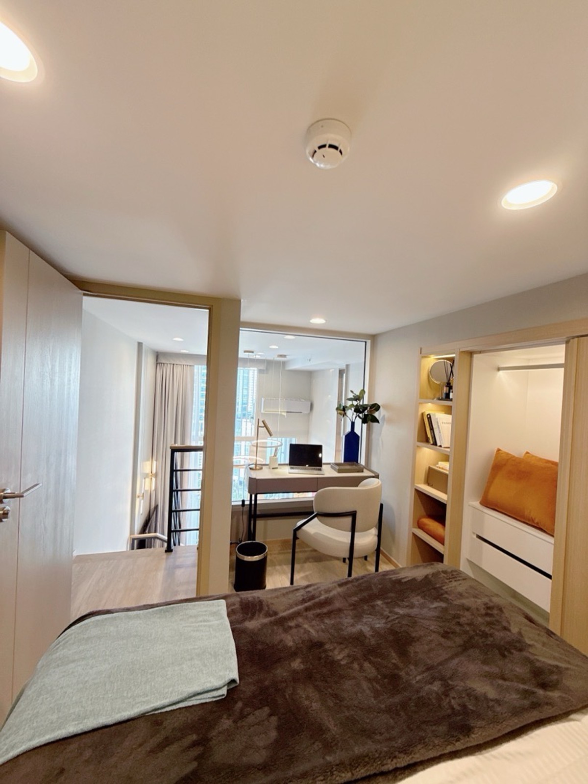 ขายคอนโดสยาม จุฬา สามย่าน : 𝐂𝐇𝐔𝐋𝐀 𝐂𝐇𝐔𝐋𝐀 ห้องใหม่ พร้อมอยู่ เจ้าของขายเอง ชั้นสูง 𝟐𝟑 วิวโล้ง ตำแหน่ง 25 ไม่บลอค พร้อมนัดดูห้องได้ตลอด 