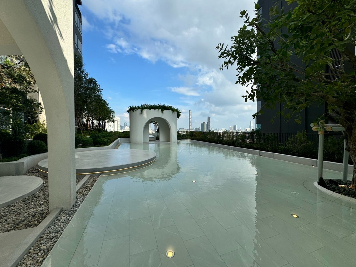 For SaleCondoWongwianyai, Charoennakor : Hot Deal, very special price, 1 bedroom, price 4.49 million baht, real room with furniture, free transfer, contact 0869017364