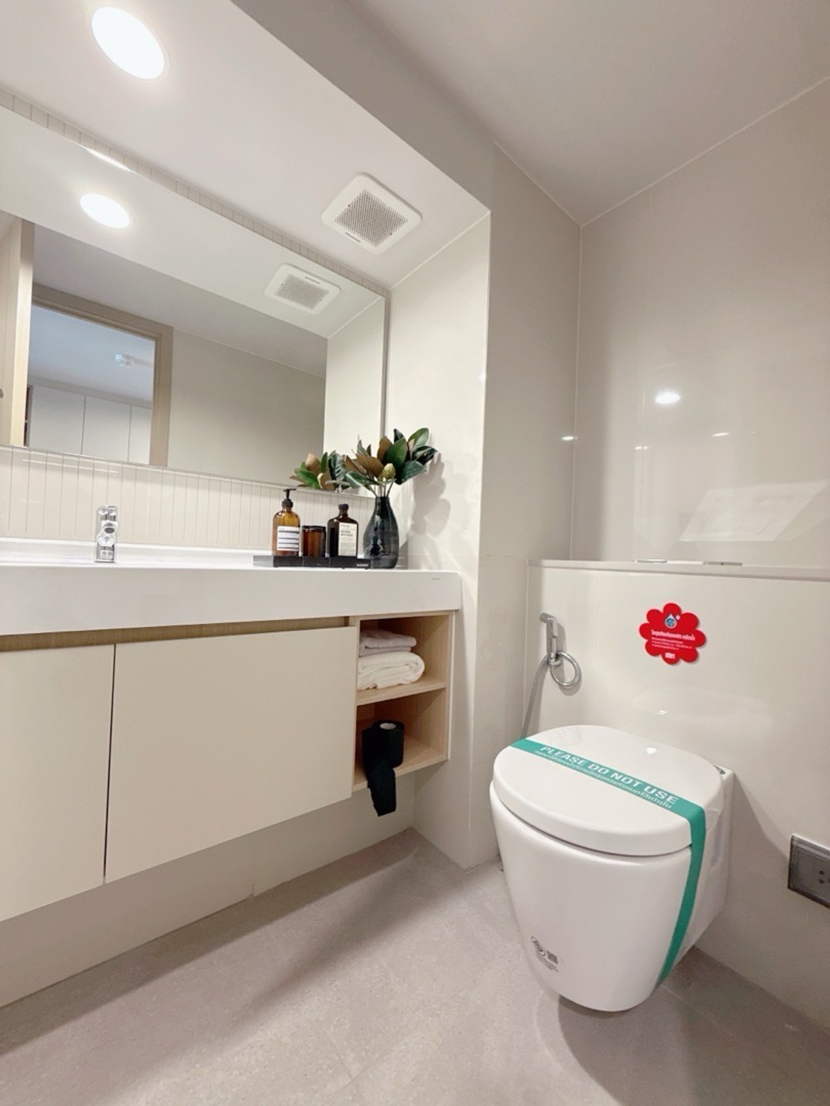 ขายคอนโดสยาม จุฬา สามย่าน : 𝐂𝐇𝐔𝐋𝐀 𝐂𝐇𝐔𝐋𝐀 ห้องใหม่ พร้อมอยู่ เจ้าของขายเอง ชั้นสูง 𝟐𝟑 วิวโล้ง ตำแหน่ง 25 ไม่บลอค พร้อมนัดดูห้องได้ตลอด 